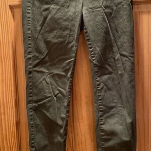 H&M Olive Green Skinny Jeans Size 8 29” inseam